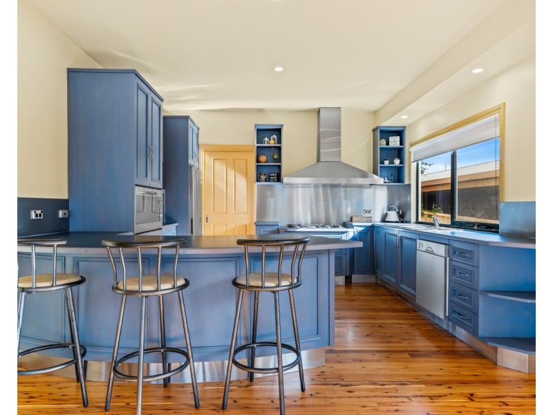 3 King George Parade, Portland VIC 3305