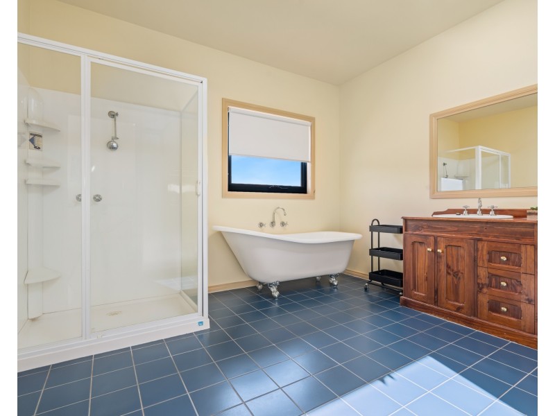 3 King George Parade, Portland VIC 3305