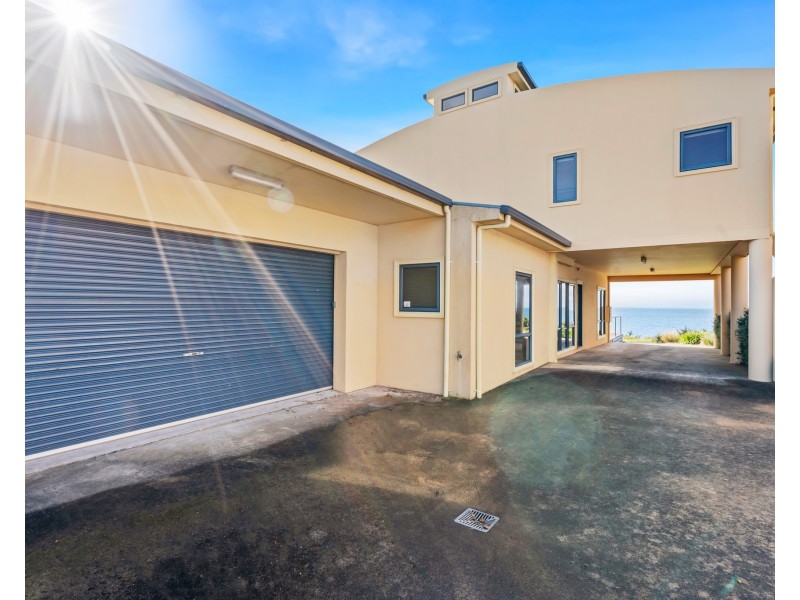 3 King George Parade, Portland VIC 3305