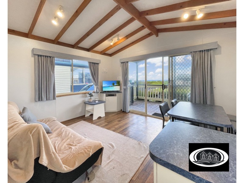 15/342 Dutton Way, Portland VIC 3305