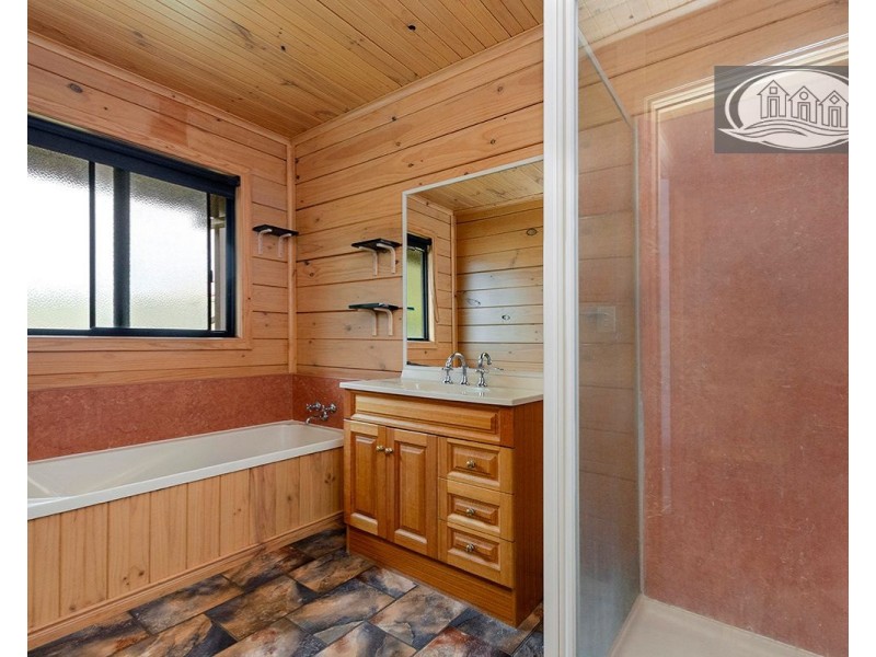 7 Hodge Court, Portland VIC 3305