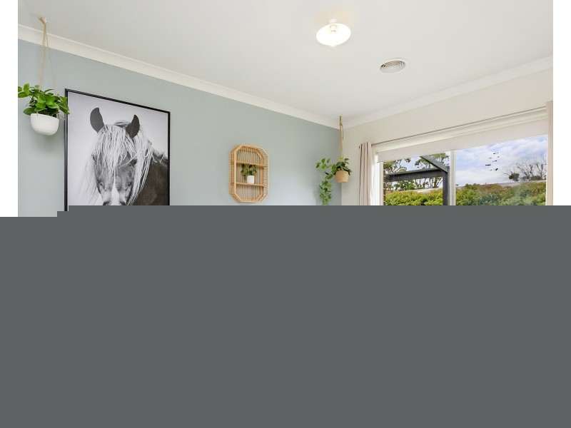 24 Tully Lane, Bolwarra VIC 3305