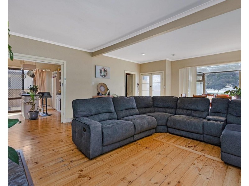 273 Hanlon Parade, Portland VIC 3305