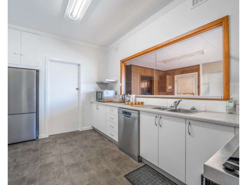 12 Moodie Street, Portland VIC 3305