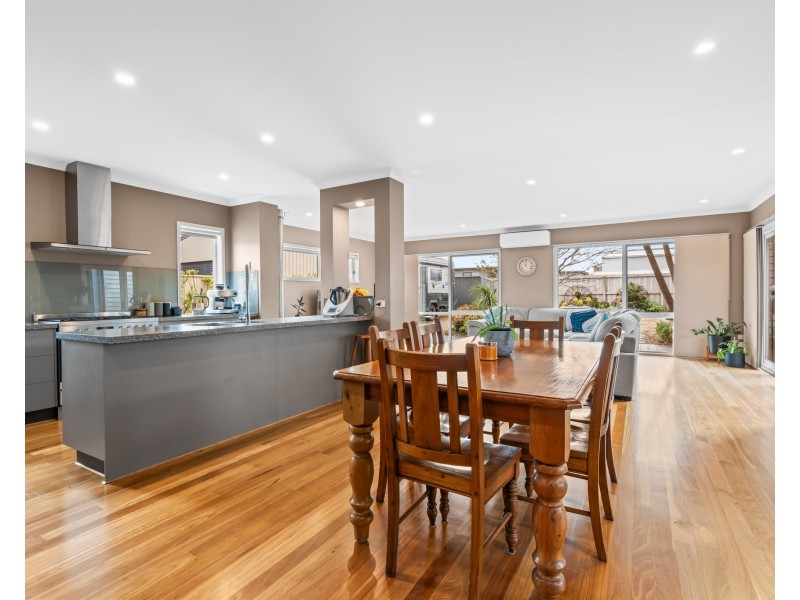 7 Aquarius Court, Portland VIC 3305