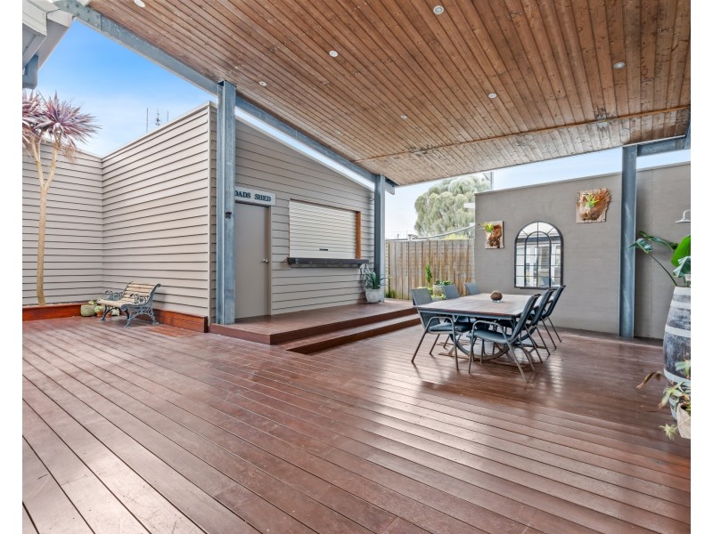 7 Aquarius Court, Portland VIC 3305