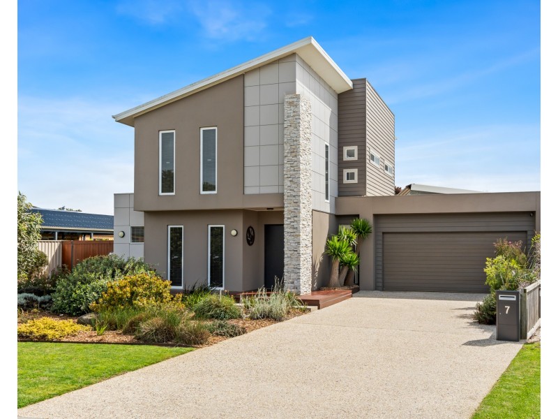 7 Aquarius Court, Portland VIC 3305