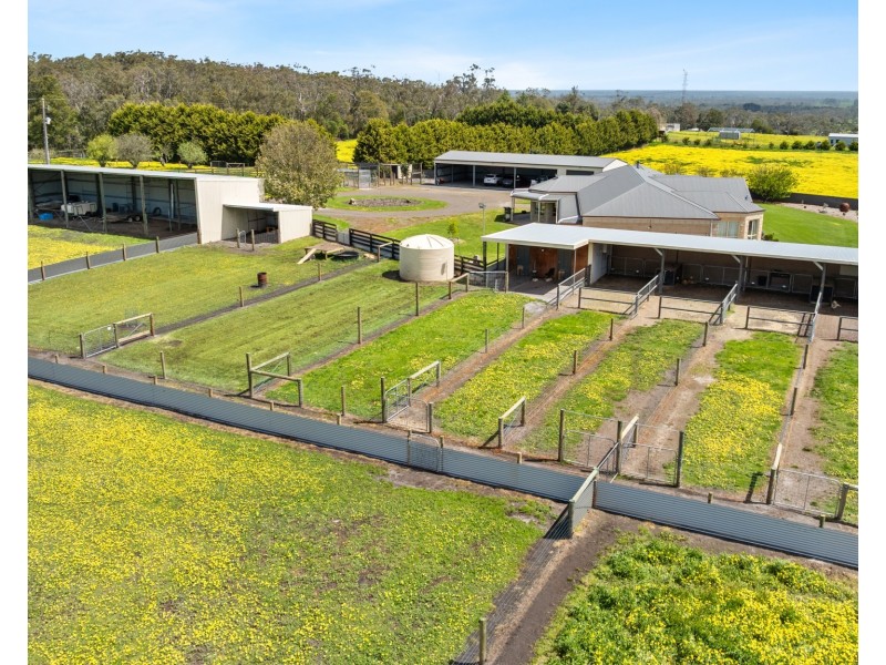 231 Golf Course Road, Heywood VIC 3304