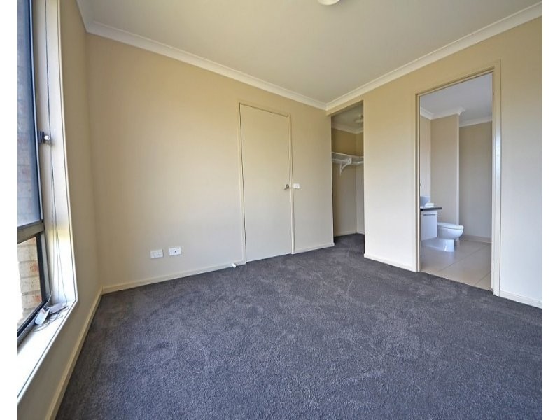 48 Madeira Close, Portland VIC 3305