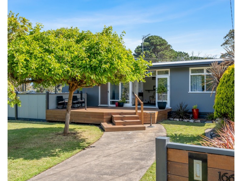 166 Barkly Street, Portland VIC 3305