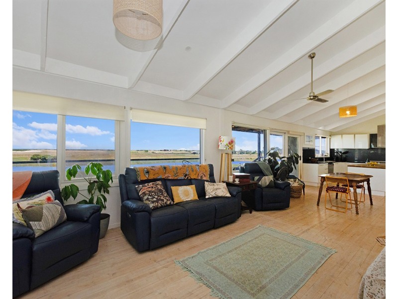 8095 Princes Highway, Narrawong VIC 3285