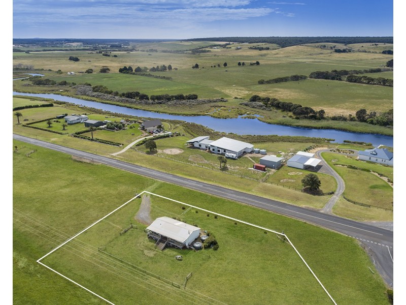 8095 Princes Highway, Narrawong VIC 3285