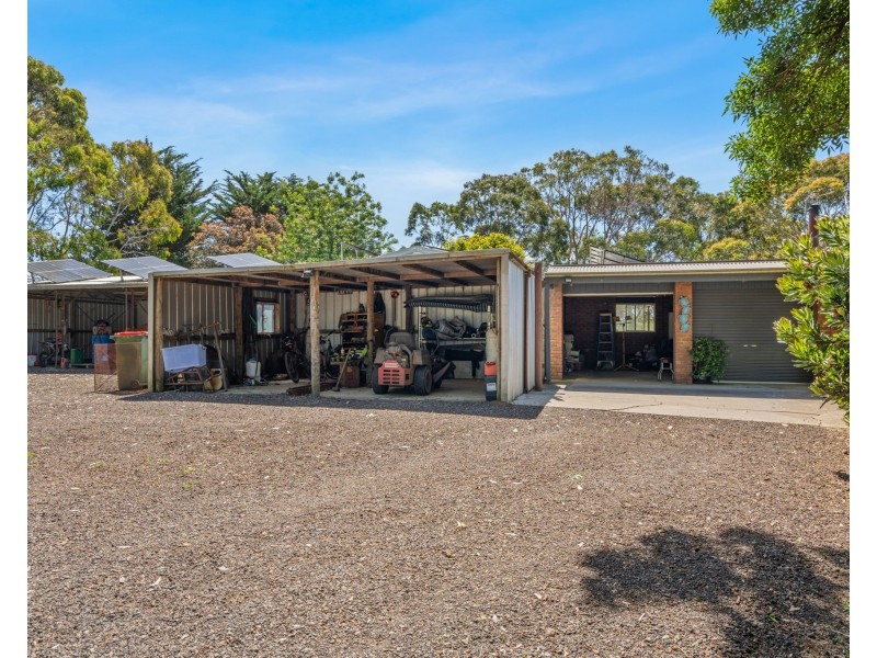 13 Benbows Road, Portland VIC 3305