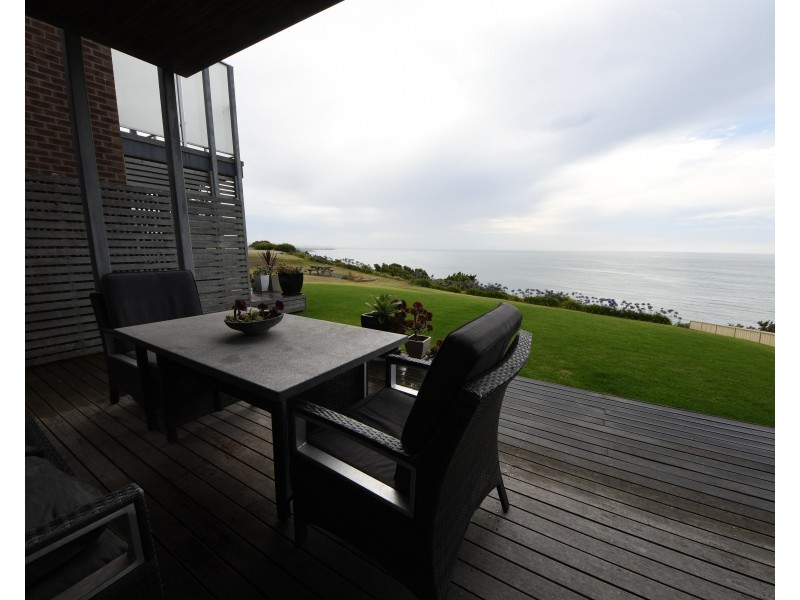 11 Seaview Terrace, Portland North VIC 3305