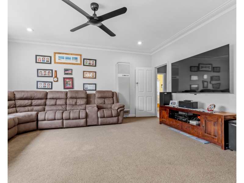 37 Waterford Avenue, Portland VIC 3305