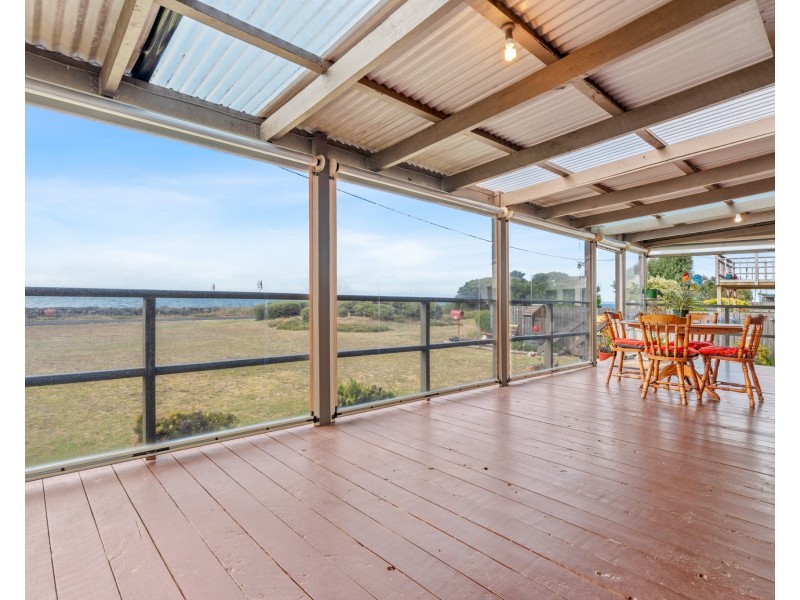 17 Beach Road, Portland VIC 3305