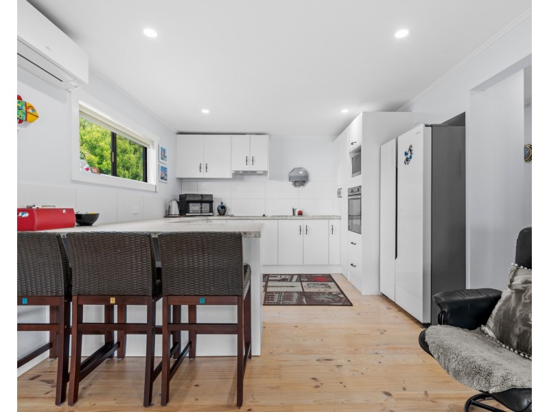 17 Beach Road, Portland VIC 3305