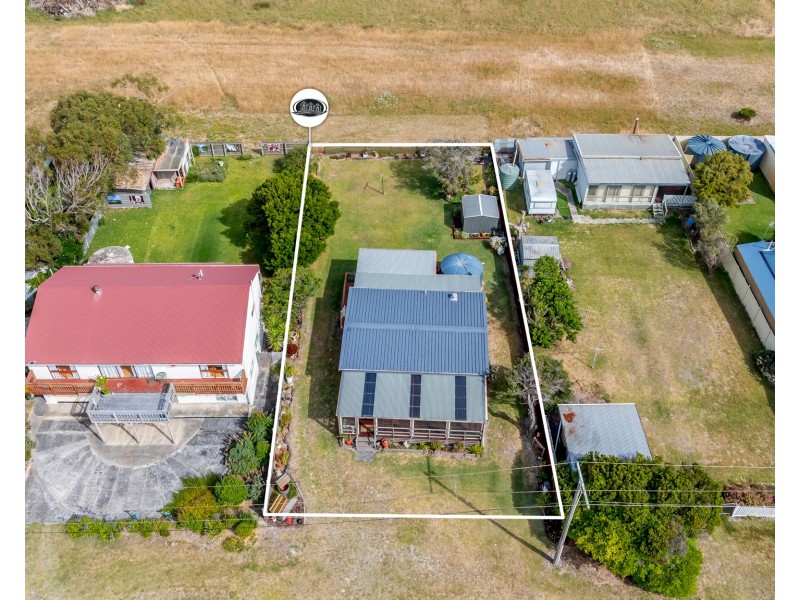 17 Beach Road, Portland VIC 3305