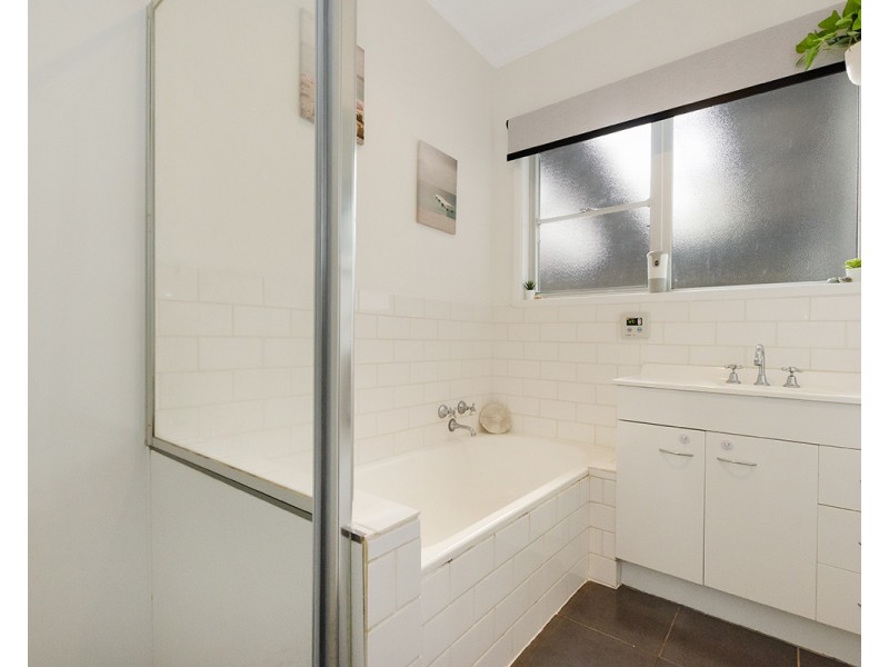 2 Wando Court, Portland VIC 3305