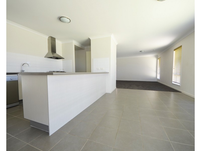 18 Horatio Court, Portland VIC 3305