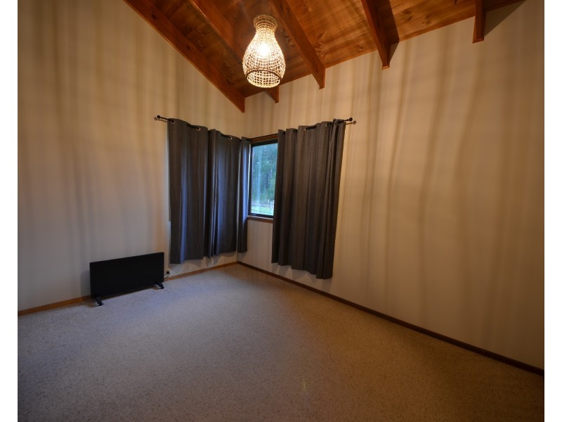 90 Pedrazzies Road, Gorae VIC 3305