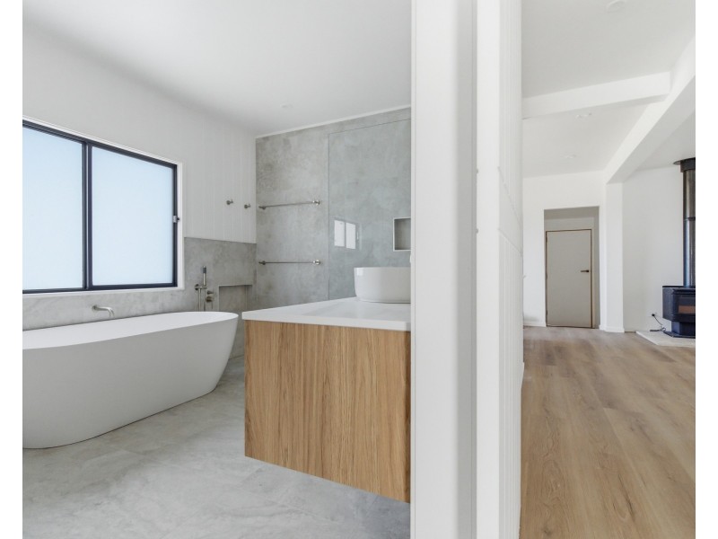 138 Oakleys Road, Portland VIC 3305