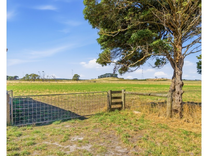 138 Oakleys Road, Portland VIC 3305