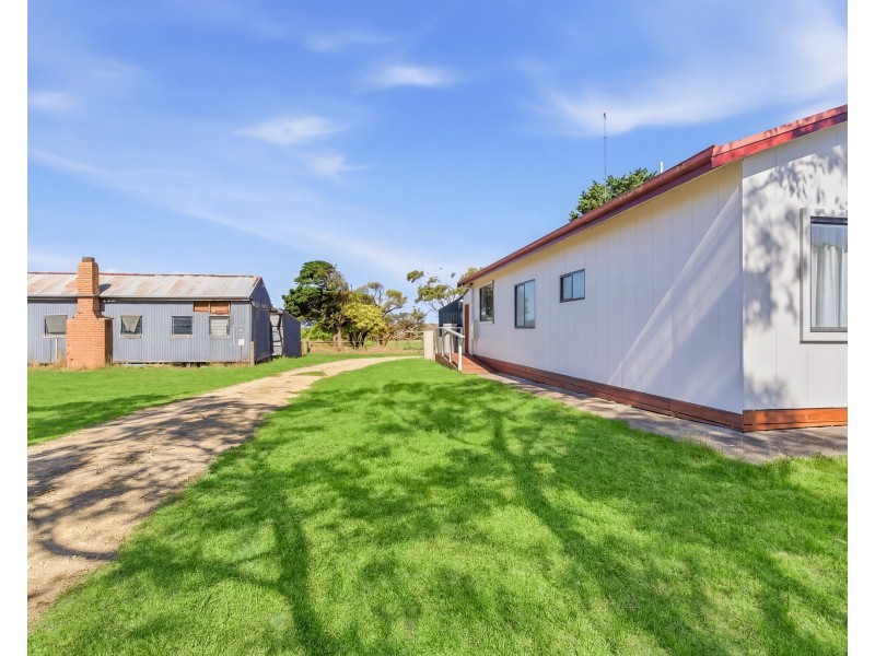 138 Oakleys Road, Portland VIC 3305