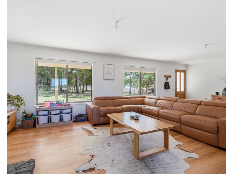 1271 Gorae Road, Gorae West VIC 3305