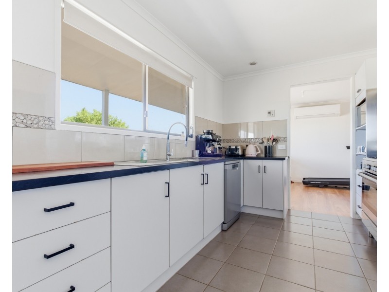 1271 Gorae Road, Gorae West VIC 3305