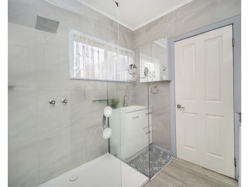 13 Casuarina Grove, Nelson VIC 3292