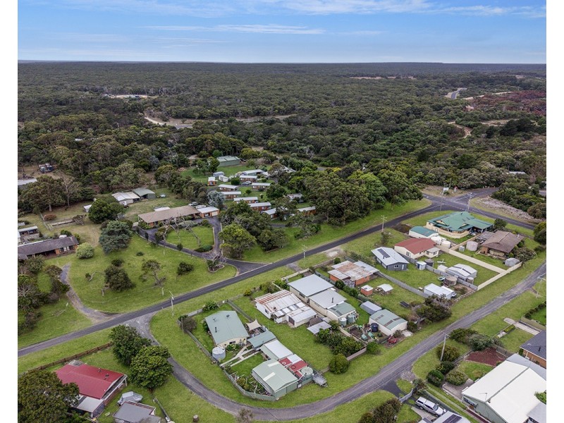 13 Casuarina Grove, Nelson VIC 3292