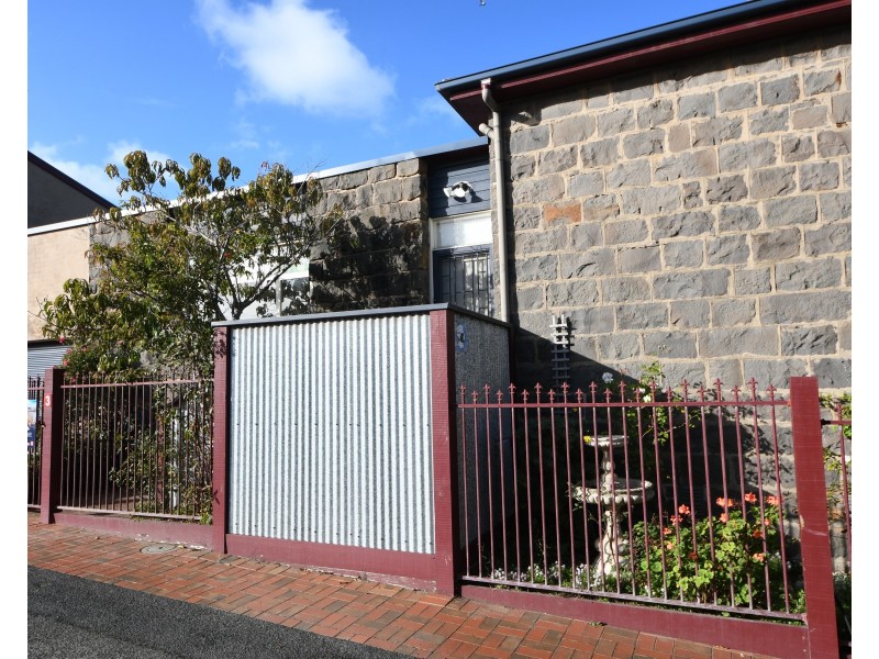 3/6 Julia Street, Portland VIC 3305