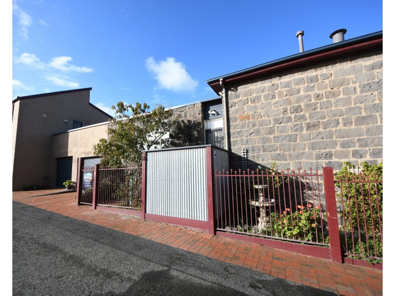 3/6 Julia Street, Portland VIC 3305