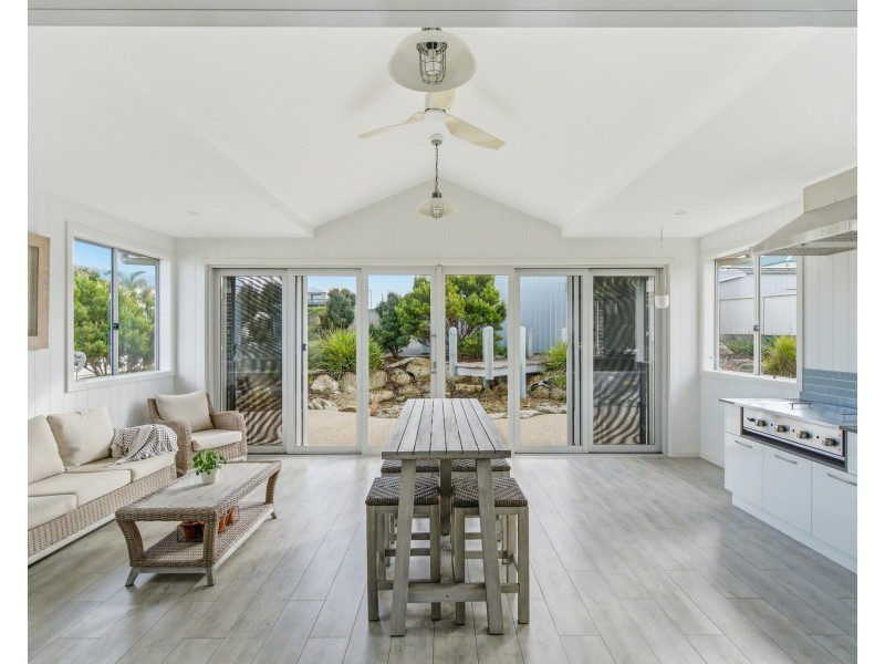 18 Atlantis Avenue, Portland VIC 3305