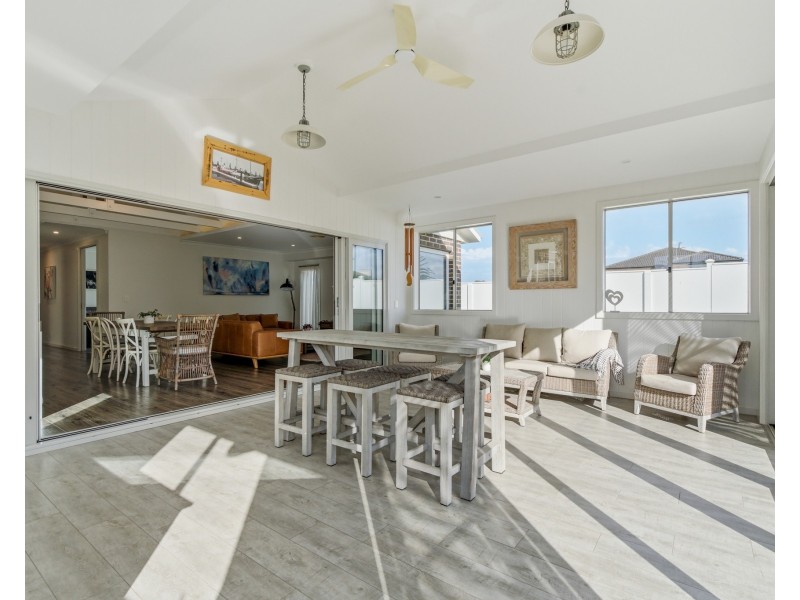 18 Atlantis Avenue, Portland VIC 3305