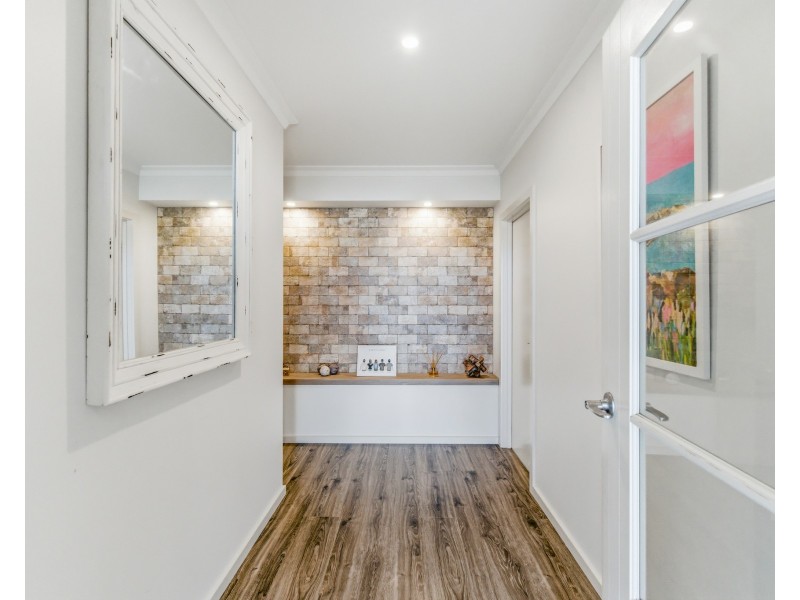 18 Atlantis Avenue, Portland VIC 3305