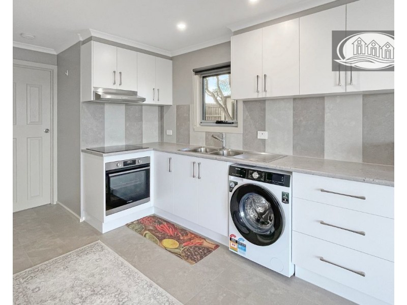 3/342 Dutton Way, Portland VIC 3305