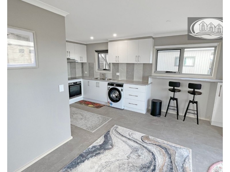 3/342 Dutton Way, Portland VIC 3305