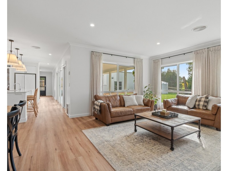 28B Burvilles Road, Portland VIC 3305