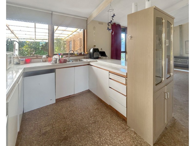 16 Park Street, Portland VIC 3305