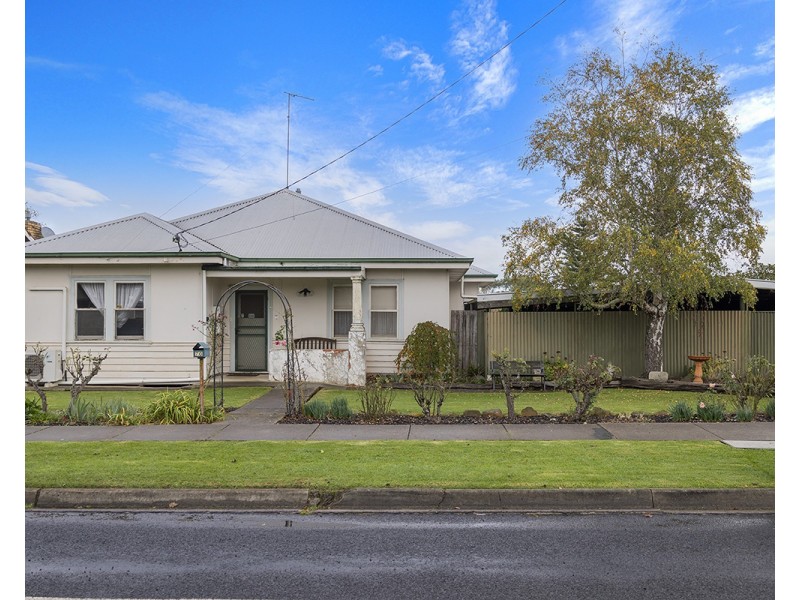 70 Mount Napier Road, Hamilton VIC 3300