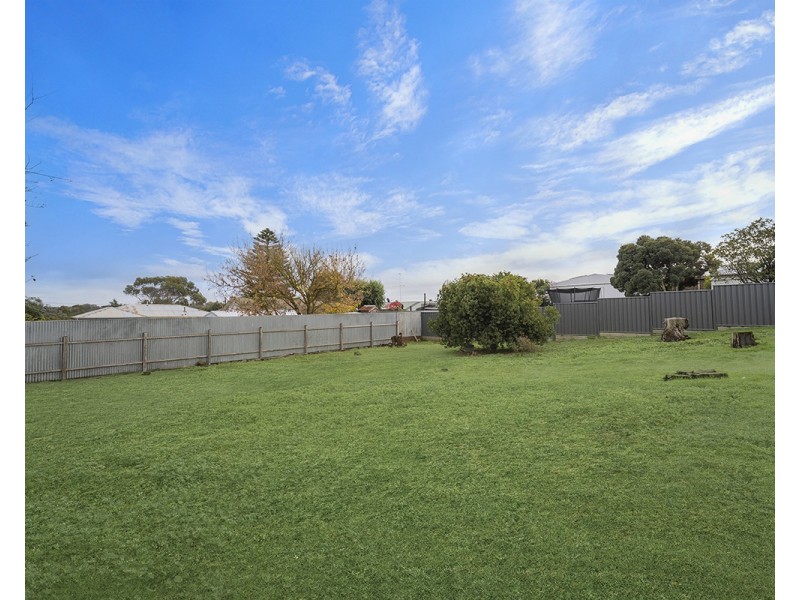 70 Mount Napier Road, Hamilton VIC 3300