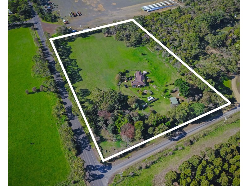 7 Lightbodys Road, Portland VIC 3305