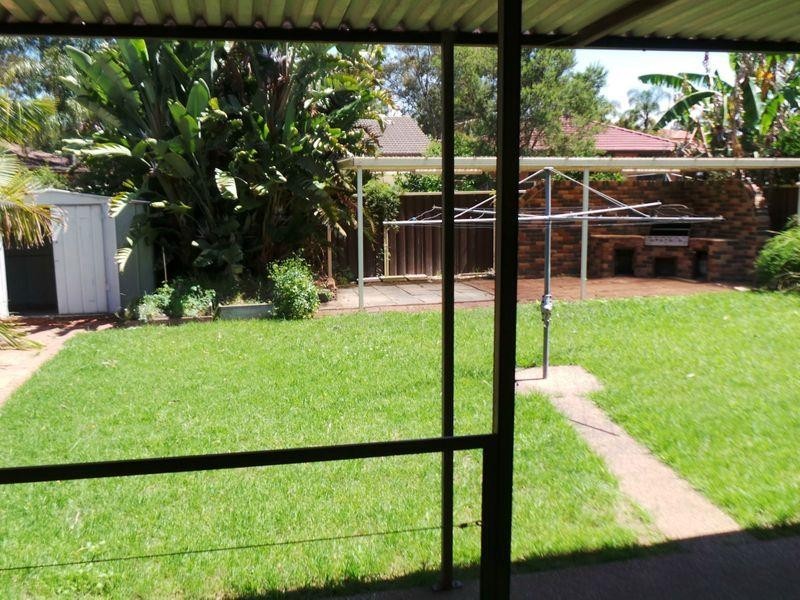 6 Hemsby Street, Doonside NSW 2767