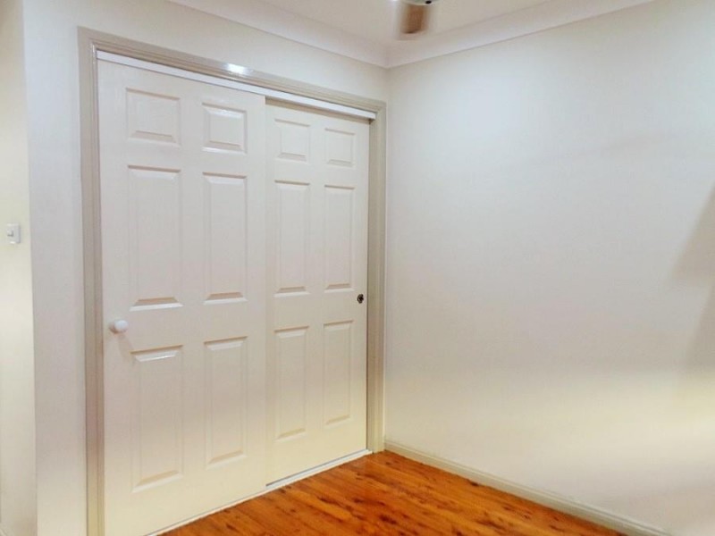 37 Cowper  Circle, Quakers Hill NSW 2763