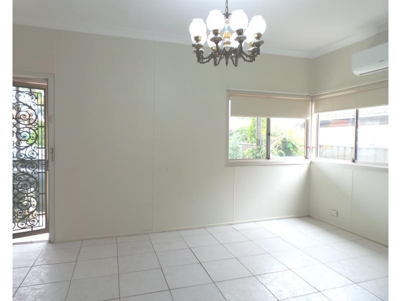 13 Earle  Street, Doonside NSW 2767