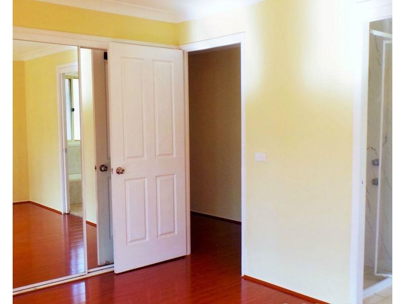 28 Cargelligo Place, Woodcroft NSW 2767