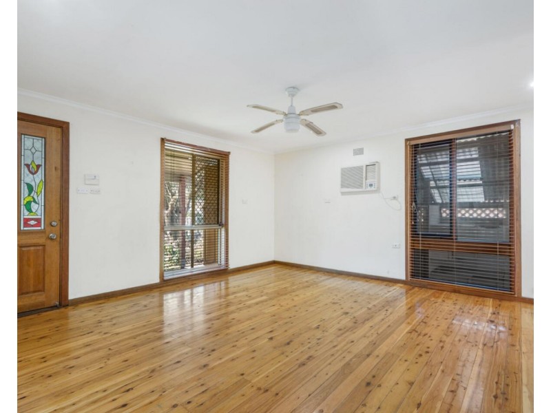 6 Rudd Place, Doonside NSW 2767