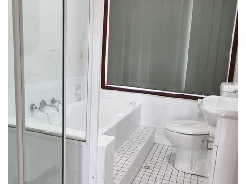 124 Tambaroora Crescent, Marayong NSW 2148